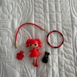 Lalaloopsy Mini Twist E Twirls Set w Pet & All Accessories - Complete Licorice